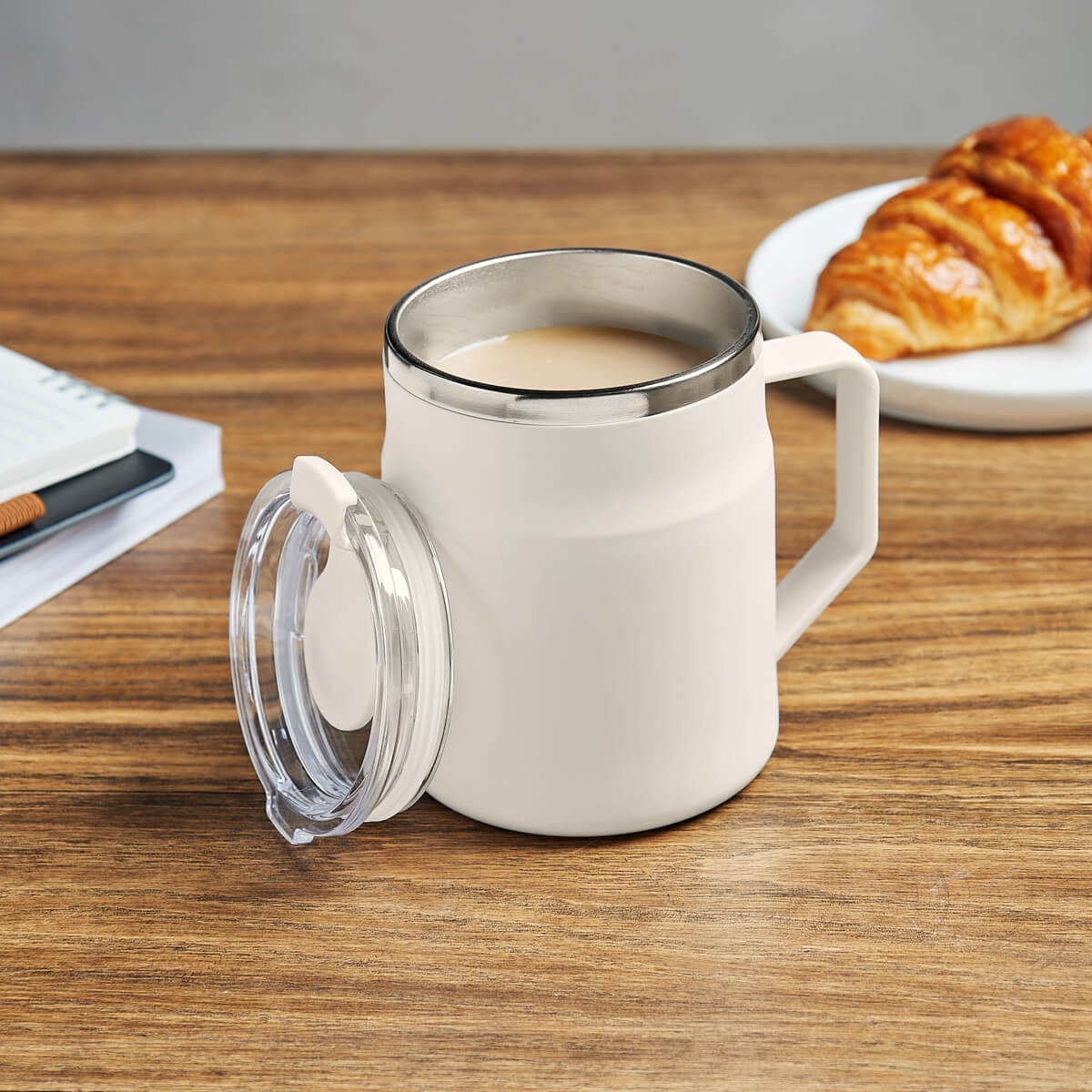 TAZA TAEENE