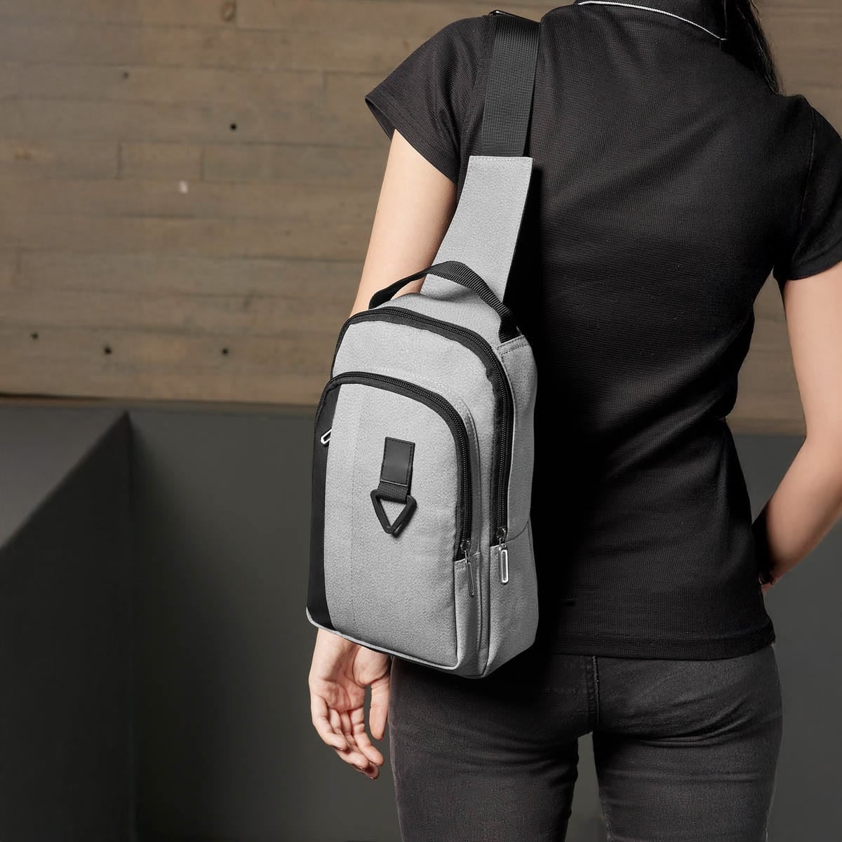 MOCHILA POLIÉSTER MULTIFUNCIONAL ZADTER