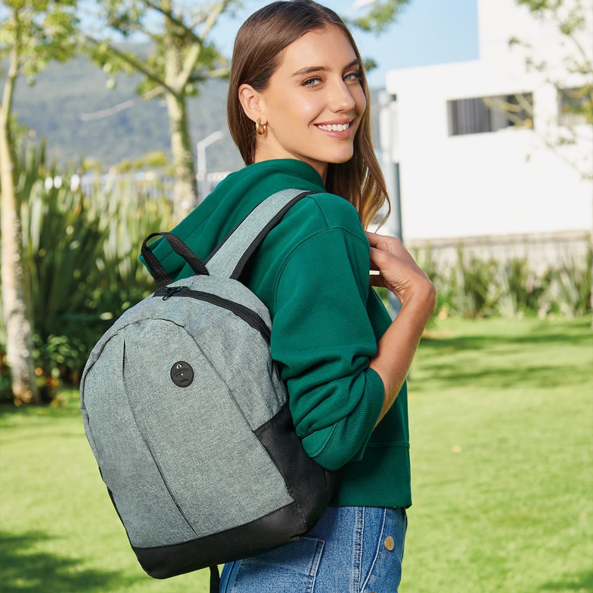 MOCHILA POLIÉSTER AAEIGN