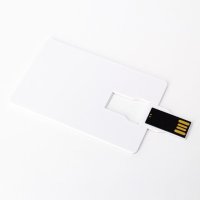 USB 8GB LADNIC