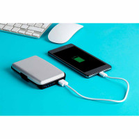 POWER BANK TARJETERO NOSHAQ